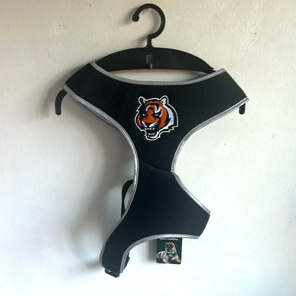 NFL Cincinnati Bengals Harness Vest Size XXXL NWT